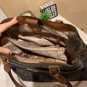 Micheal Kors Handbag